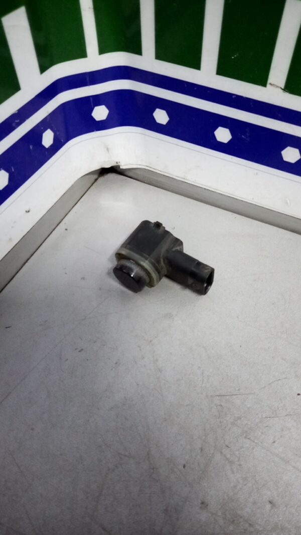 Senzor parcare VOLKSWAGEN Golf VI 5K 2010-2015