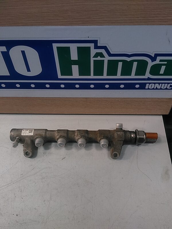 Rampa injectoare VOLKSWAGEN Passat CC 2.0 TDI 140 CP 2008-2013