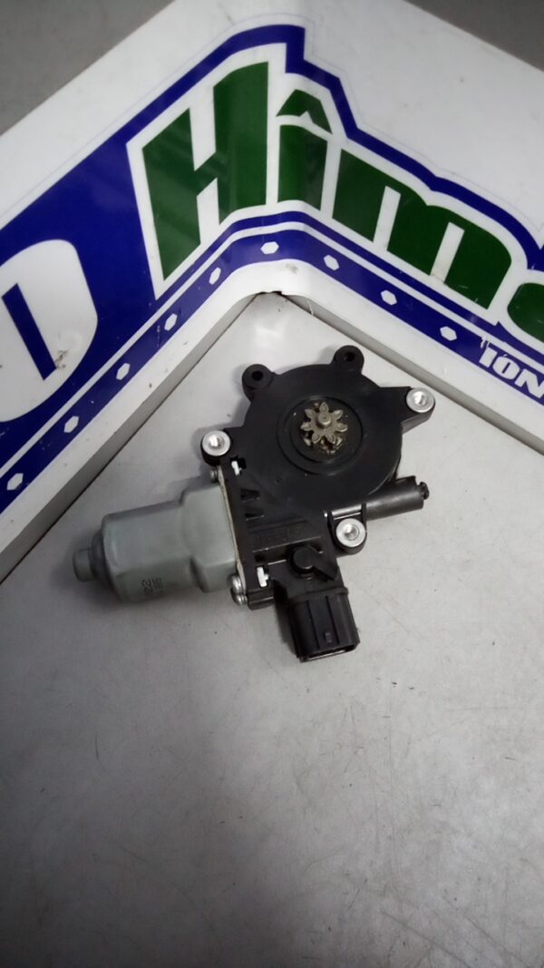 Motoras macara stanga fata PEUGEOT 4007 2007-2012