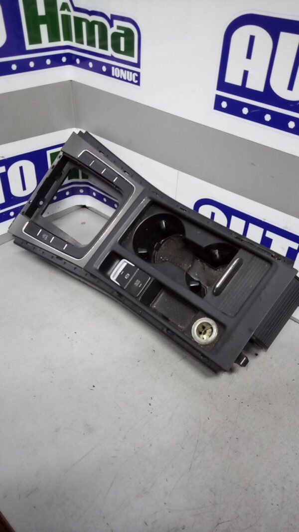 Consola centrala VOLKSWAGEN Golf VII 2012-2020