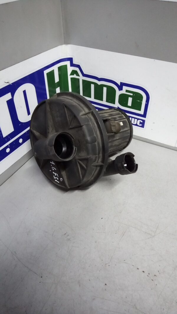 Pompa secundara aer VOLKSWAGEN Passat B6 1.6 FSI 2005-2011