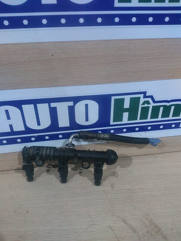 Rampa injectoare OPEL Corsa C 2000-2012 1.0B