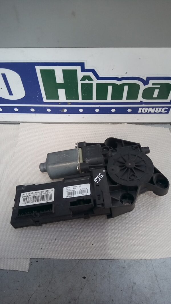 Motoras macara stanga fata RENAULT Scenic III 2009-2016