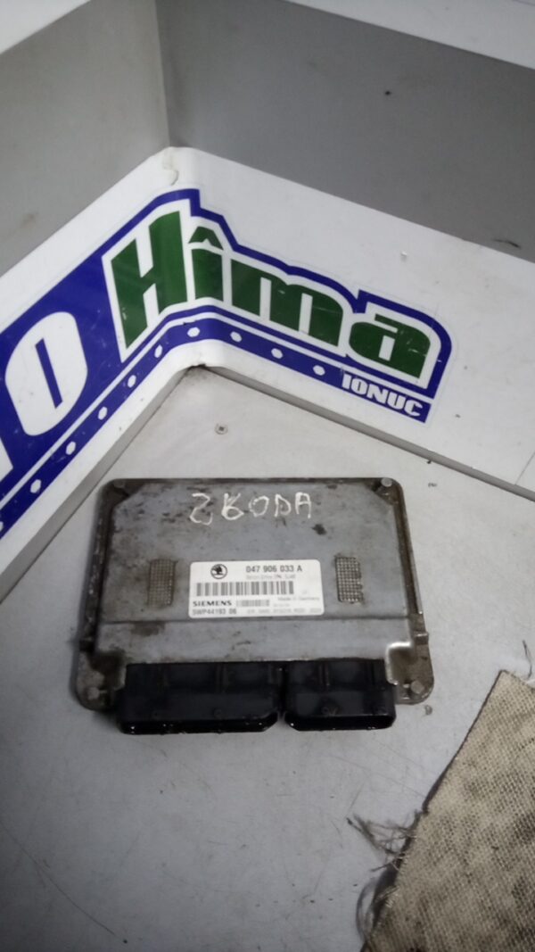 Calculator motor SKODA Fabia I 6Y 1.4 MPI 1999-2007