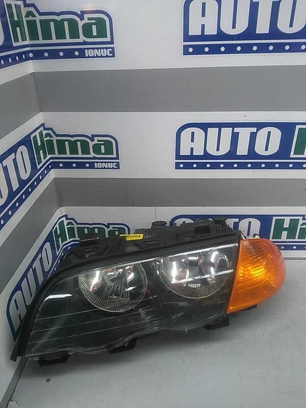 Far stanga cu semnalizare BMW Seria III E46 1997-2006