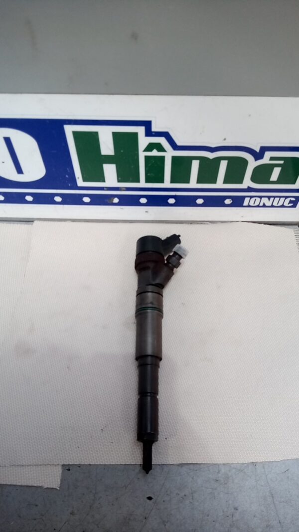 Injector BOSCH BMW Seria V E39 2.5 D 163 CP 2001-2004