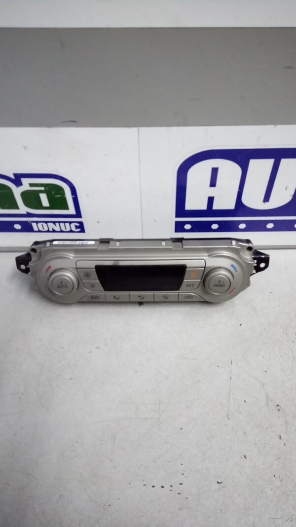 Climatronic FORD Kuga I 2008-2012
