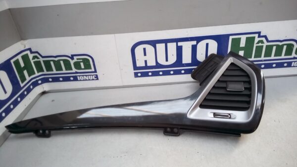 Grila aer bord dreapta HYUNDAI SantaFe 2012-2018