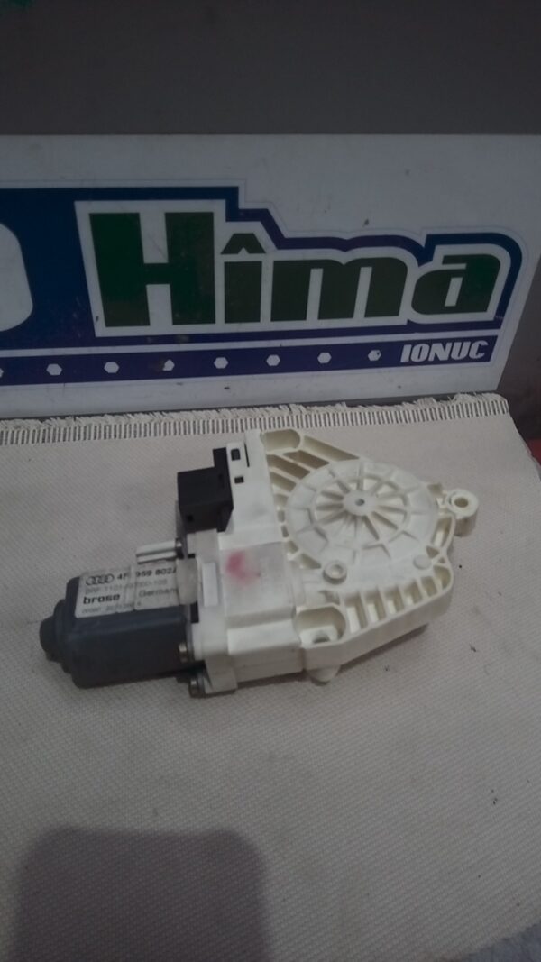 Motoras macara dreapta spate AUDI A6 C6 2005-2012