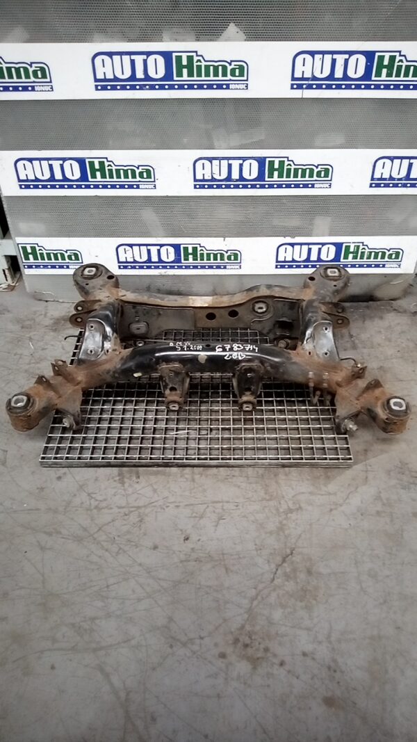 Cadru sau jug spate BMW Seria I E87 2003-2011 2.0 B