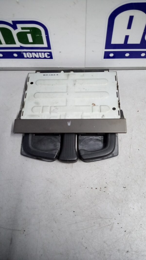 Suport pahare bord VOLKSWAGEN Golf IV 1J 1997-2005