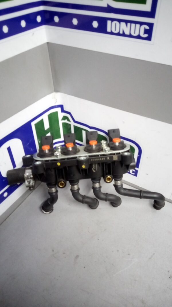 Rampa injectoare cu injectoare GAZ FIAT Panda MK3 1.2 B 2003-2012
