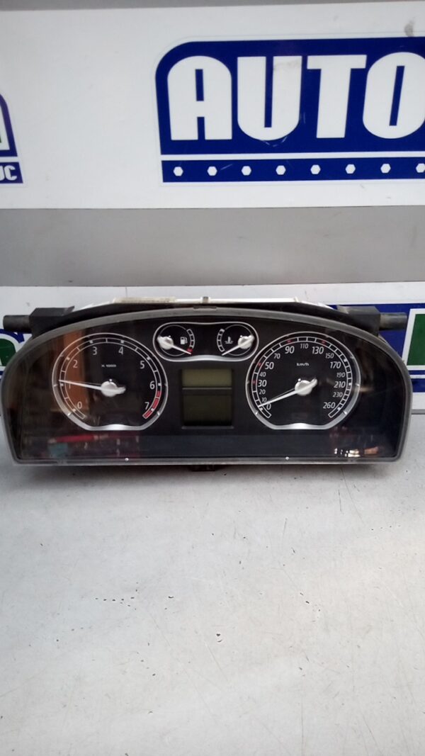 Ceas bord RENAULT Laguna II 1.8 B 2001-2007