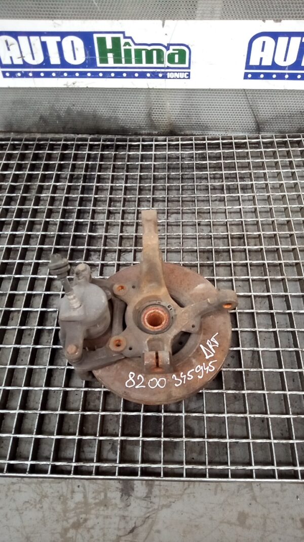 Fuzeta fata dreapta RENAULT Clio III 2005-2012