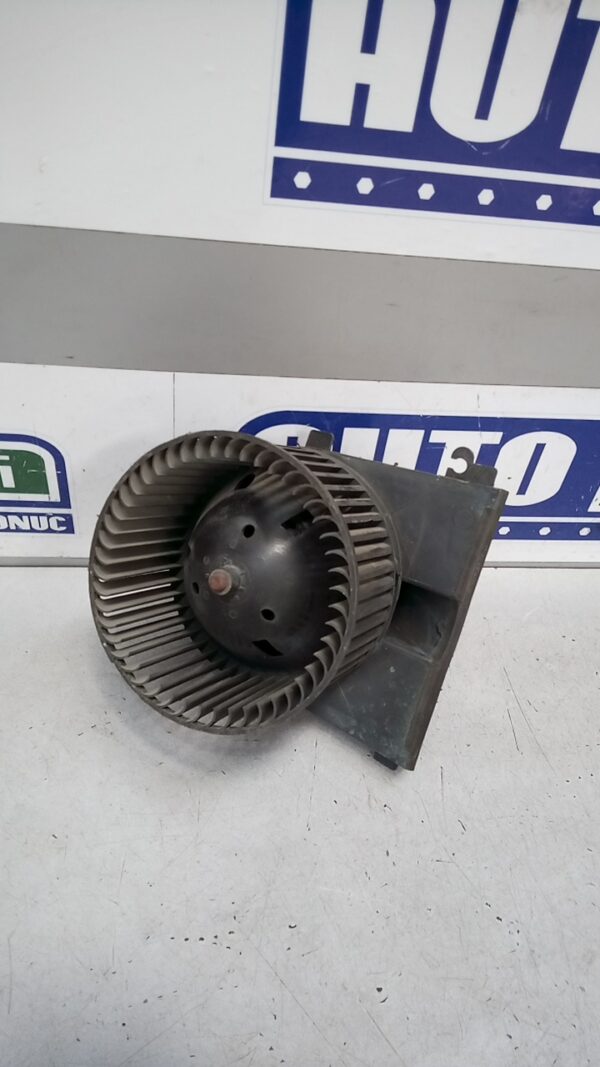 Ventilator habitaclu pentru masina cu volan pe dreapta AUDI A4 B5 1994-2001