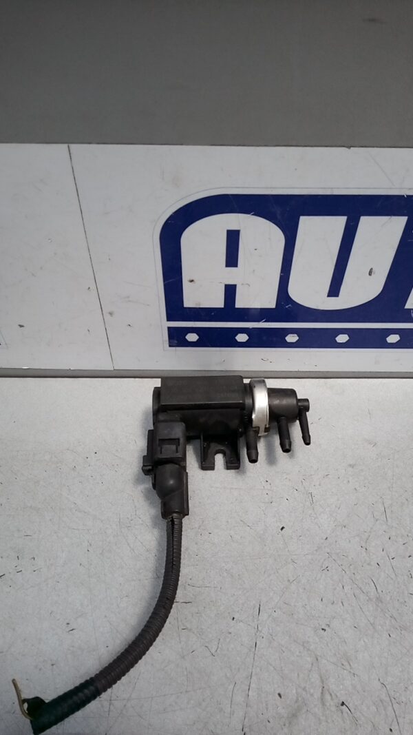 Supapa vacuum VOLKSWAGEN Touareg 7L 2.5 TDI 2002-2010