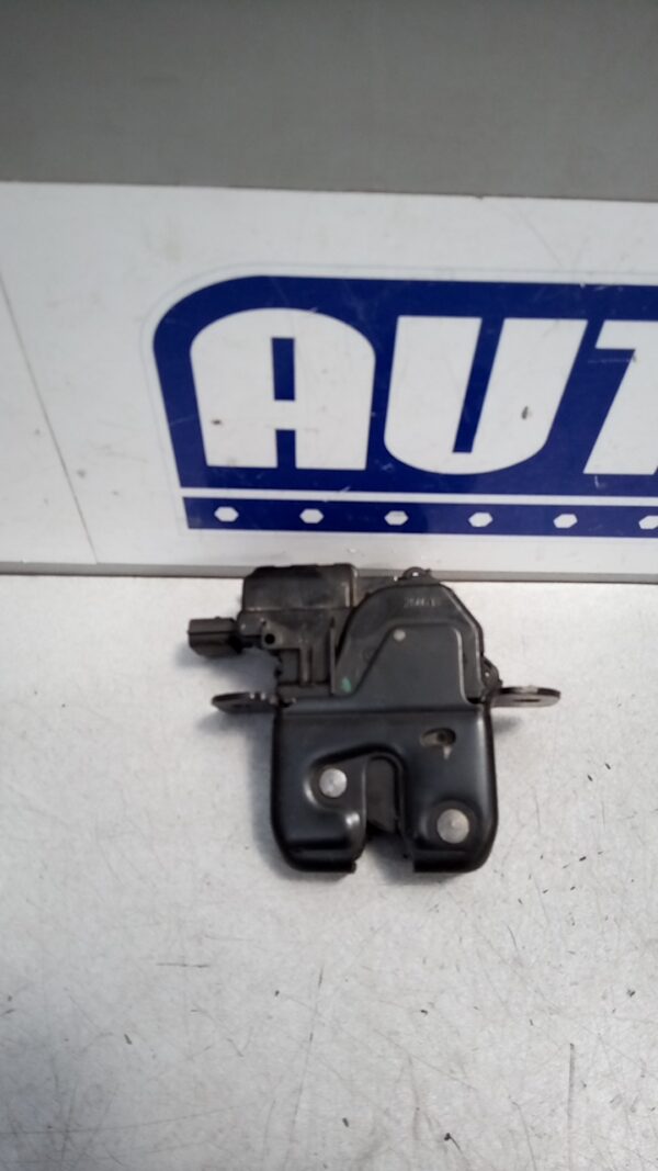 Broasca haion DACIA Duster MK1 2010-2017