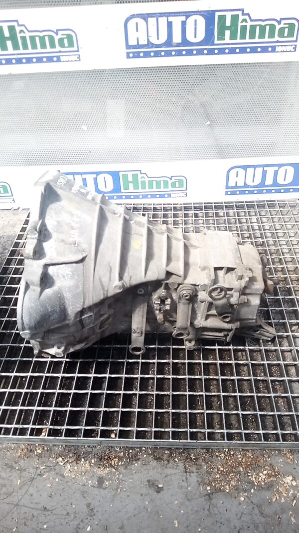 Cutie de viteze manuala 5+1 viteze MERCEDES C-Class W202 2.2 CDI 1993-2000
