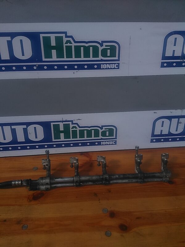 Rampa injectoare VOLKSWAGEN T5 2.5 TDI 2003-2010