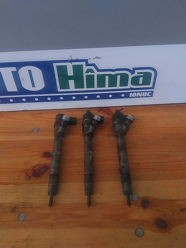 Injector MERCEDES Vito Viano W638 2.2 CDI 82-122 CP 1996-2003