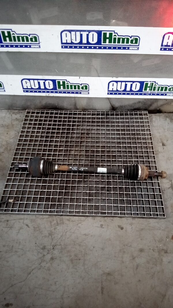 Planetara stanga spate MERCEDES ML W164 3.0 CDI 2005-2012
