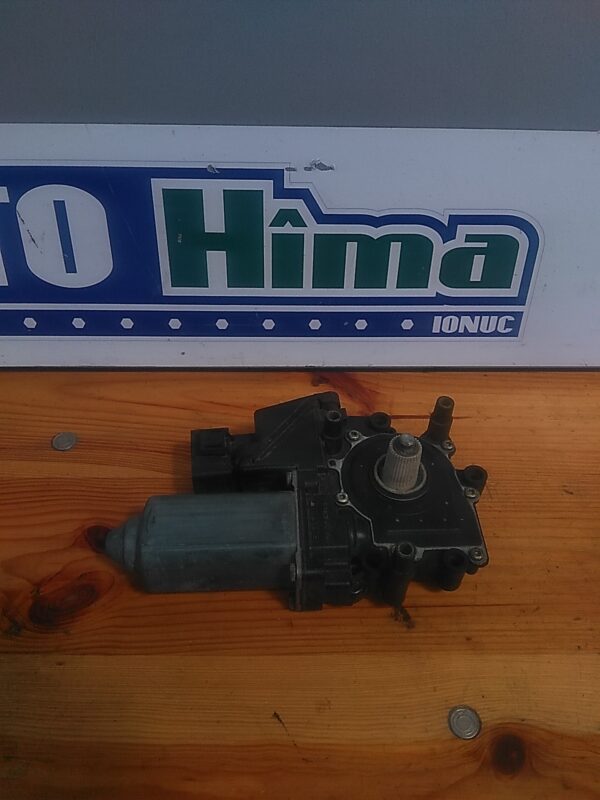 Motoras macara dreapta fata AUDI A3 8L 1996-2006