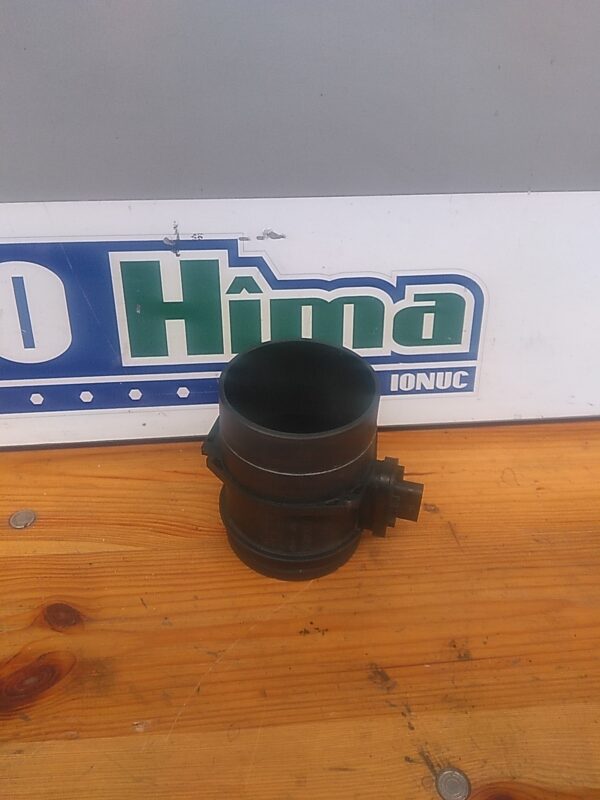 Debitmetru aer BMW Seria III E90 2.0 D 2004-2013