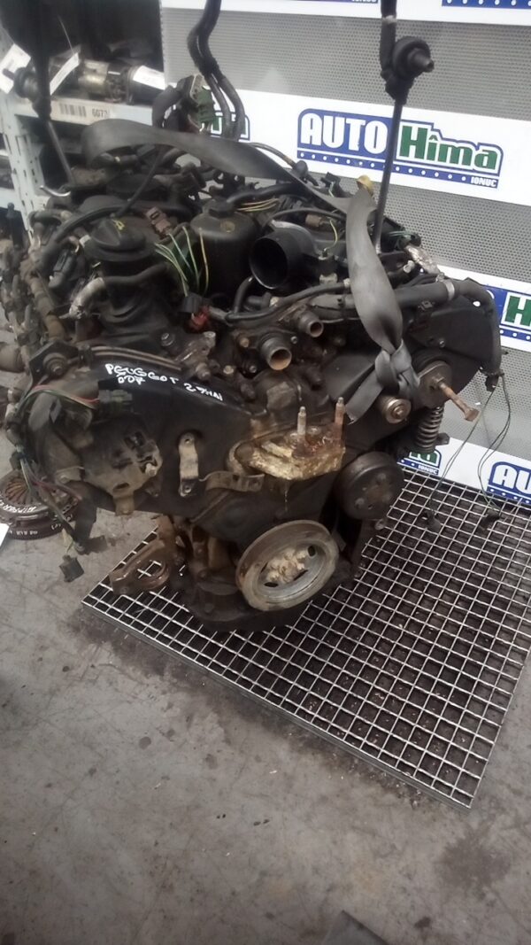 MOTOR PEUGEOT 607 1999-2010 2.7HDI 24V 150KW 204CP COD MOTOR DT17TED4