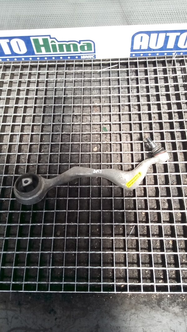 Brat fata inferior BMW Seria I E87 2003-2011 dreapta fara cod 2.0D (curbat)