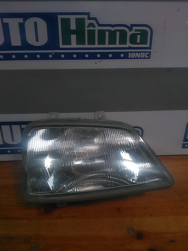 Far dreapta DAIHATSU Terios I J100 1997-2005