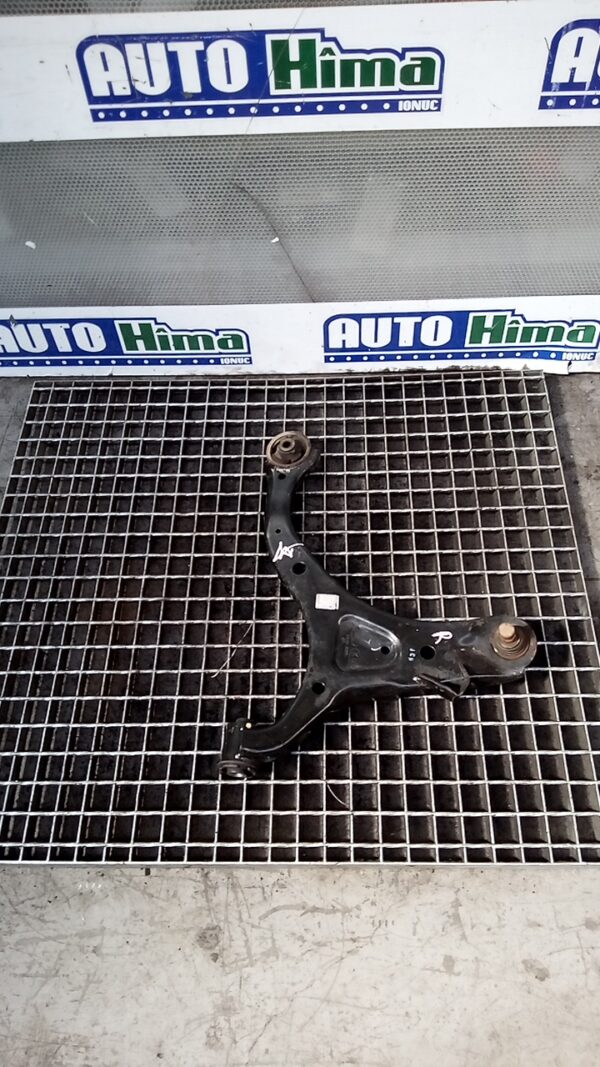 Brat fata inferior HYUNDAI SantaFe MK2 (CM) 2005-2012 dreapta  2.2CRDI
