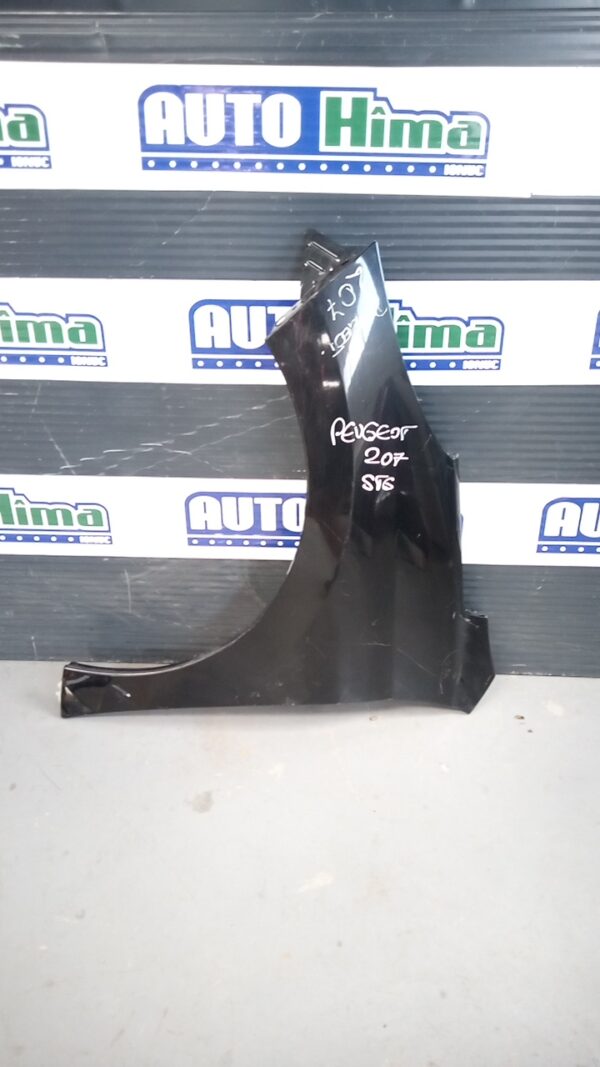 Aripa fata stânga Neagra PEUGEOT 207 WA WC 2006-2014