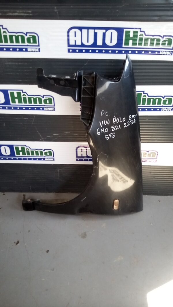 Aripa fata stânga Neagră VOLKSWAGEN Polo 6N2 1999-2001