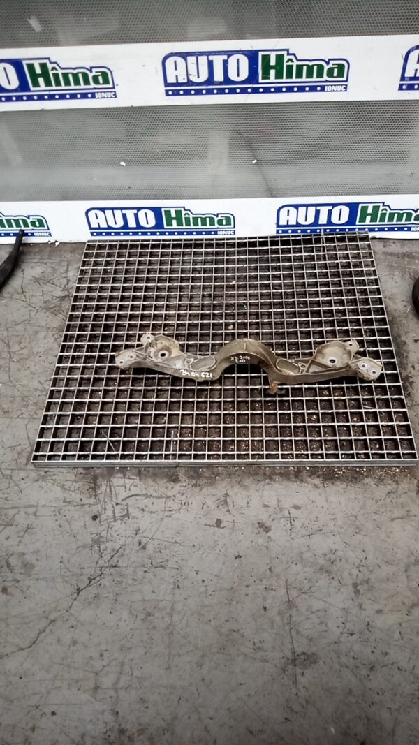 Traversa grup spate BMW X3 E83 2.0 D 2003-2010
