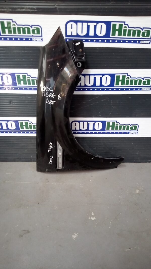Aripa fata dreapta OPEL Tigra TwinTop B 2004-2009 Neagră