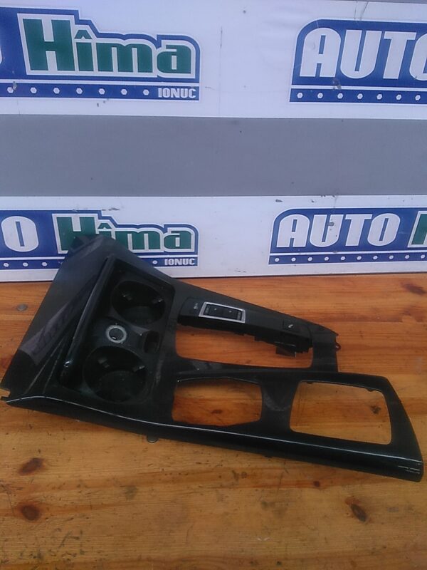 Consola centrala BMW Seria V F10 2010-2014 volan pe dreapta