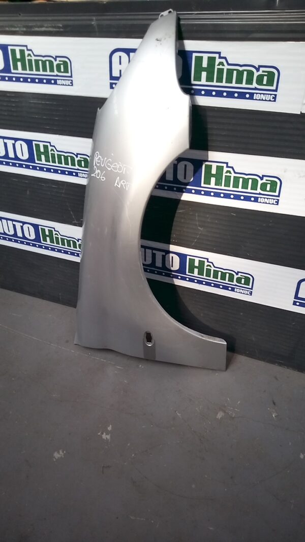 Aripa fata dreapta PEUGEOT 206 1998-2016 Argintie