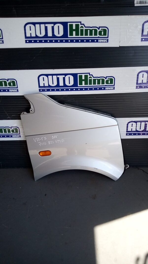 Aripa fata dreapta gri metalizata VOLKSWAGEN T5 2003-2010