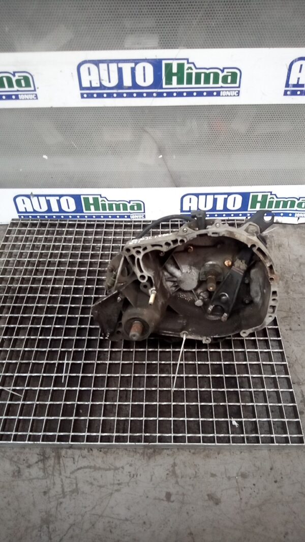 Cutie de viteze manuala 5+1 viteze RENAULT Clio II 1.5 DCI 1998-2004