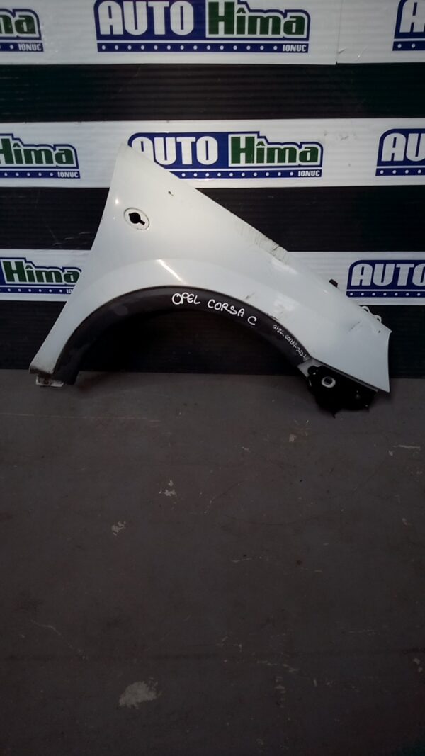 Aripa fata dreapta OPEL Corsa C 2000-2012 ALBĂ