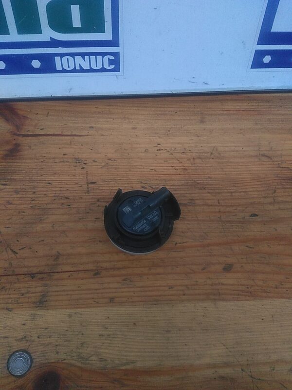 Senzor impact usa fata VOLKSWAGEN Golf VII 2012-2020