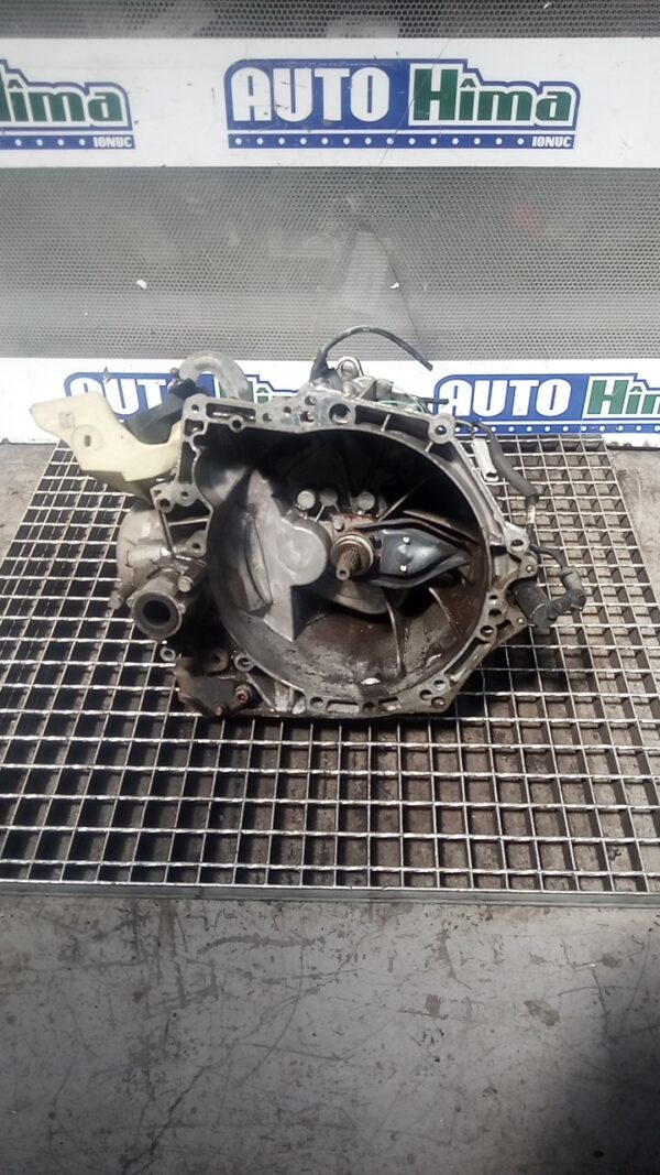 Cutie de viteze manuala 5+1 viteze PEUGEOT 208 1.6 HDI 2012-2021