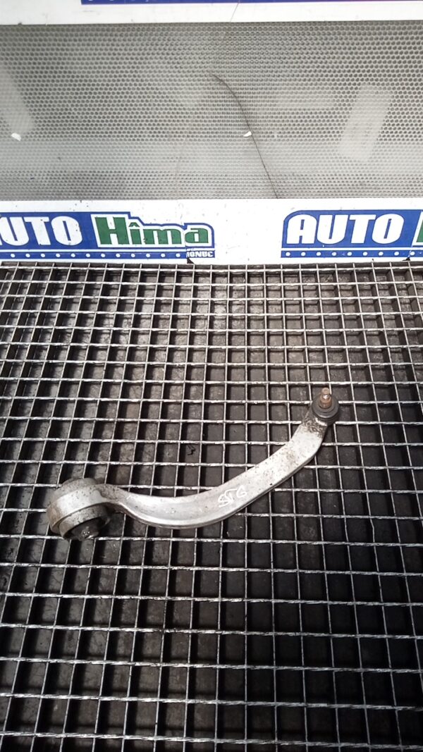 Brat fata inferior stanga curbat SEAT Exeo ST 3R5 2009-2013