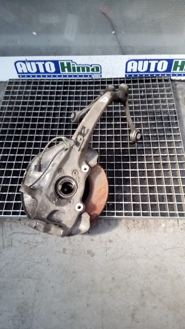 Fuzeta fata dreapta echipata AUDI A5 8T 3.0 TDI 2007-2016