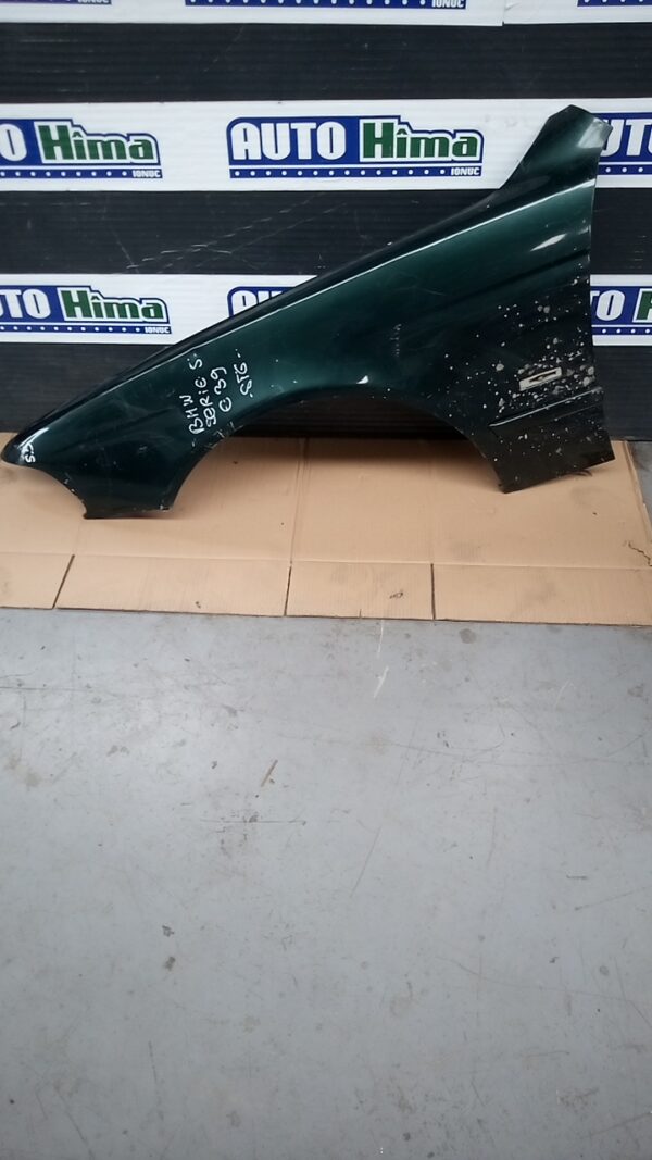 Aripa fata stanga verde BMW Seria V E39 1995-2003