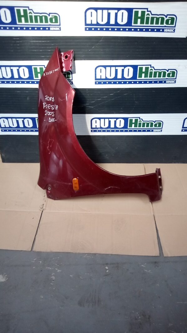 Aripa fata dreapta visinie FORD Fiesta MK5 2001-2008