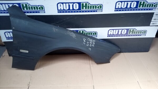 Aripa fata dreapta neagra BMW Seria V E39 1995-2003