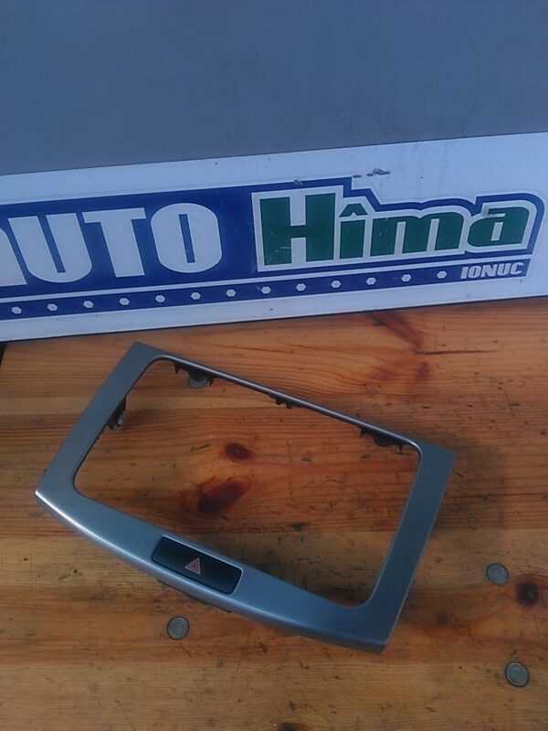 Grila casetofon VOLKSWAGEN Passat CC B6 2008-2012