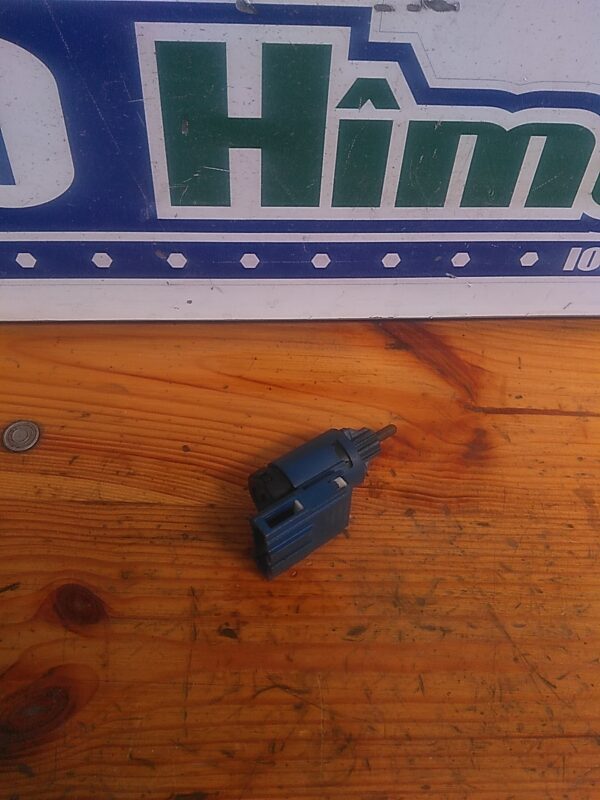 Comutator lumini frana VOLKSWAGEN Golf IV 1J 1997-2005