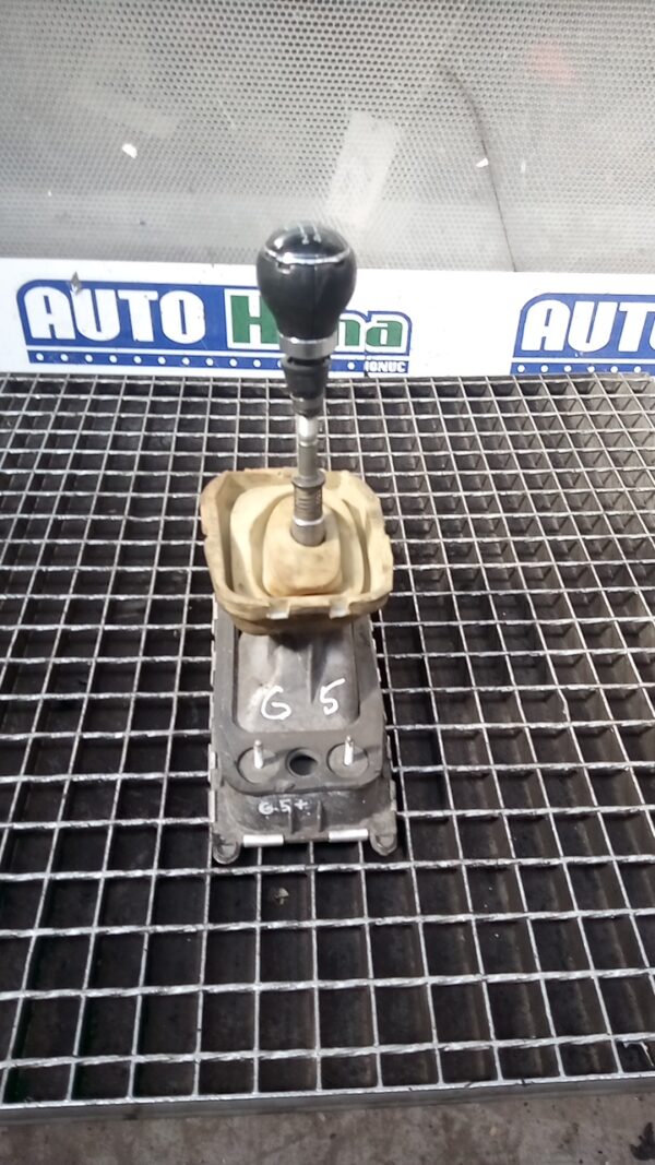 Schimbator cutie de viteze manuala VOLKSWAGEN Golf V 1K 2003-2010